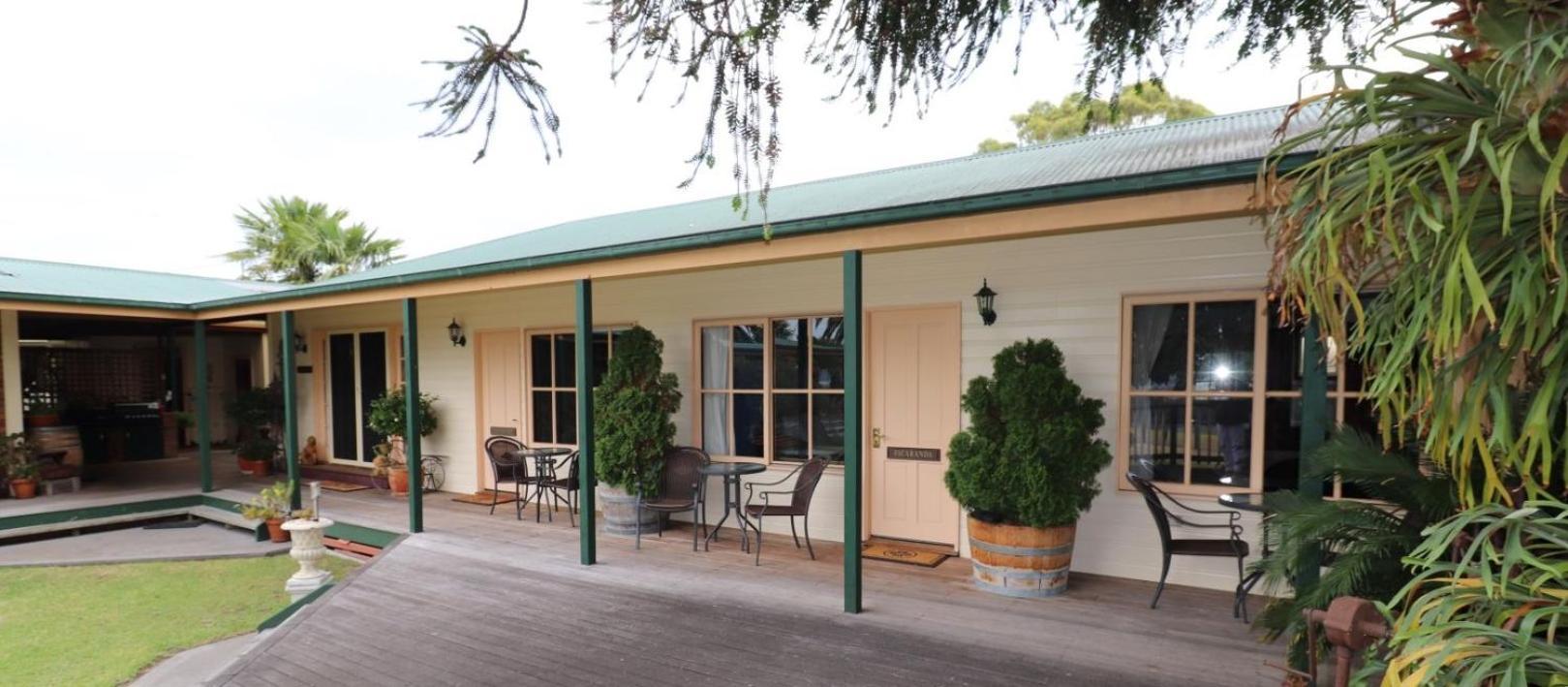Snowy River Homestead Newmerella Extérieur photo
